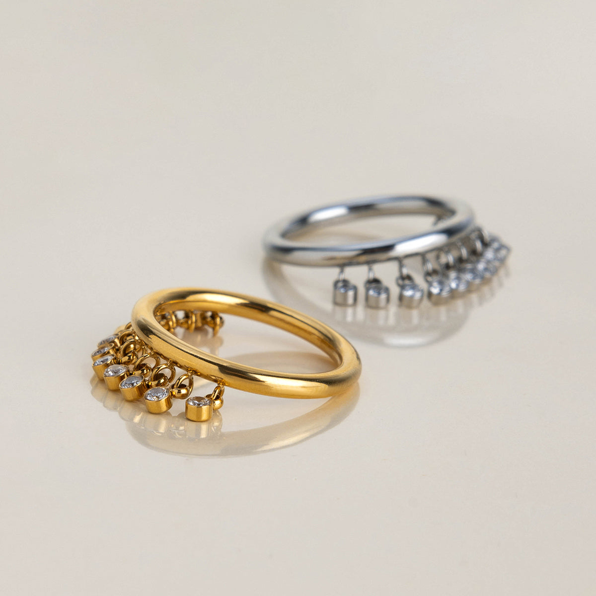 Sage Trace :  18k PVD plated ring