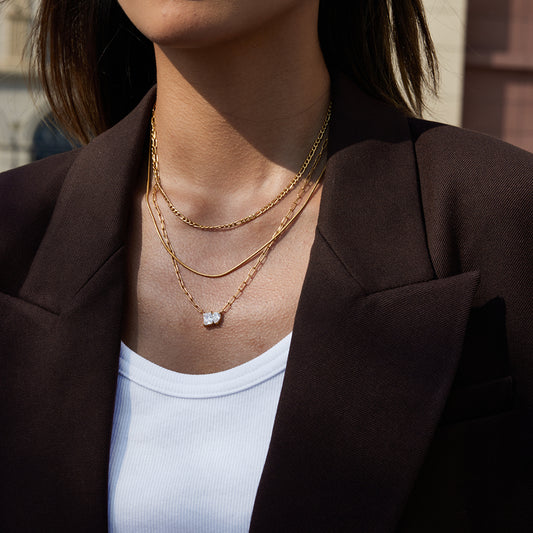 Moira Necklace :  18k PVD plated