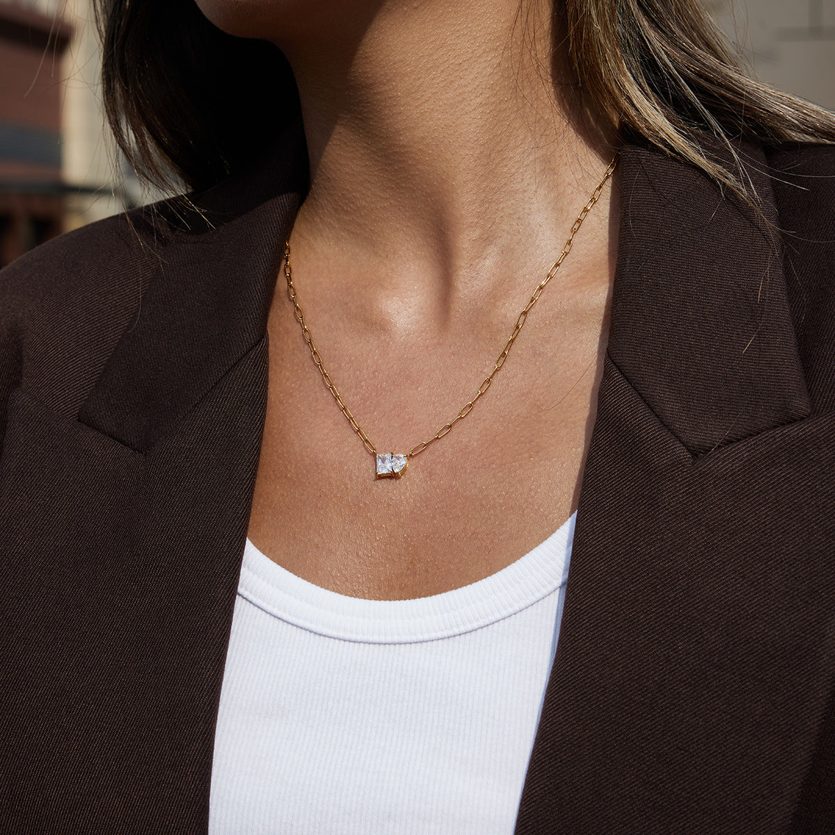 Moira Necklace :  18k PVD plated