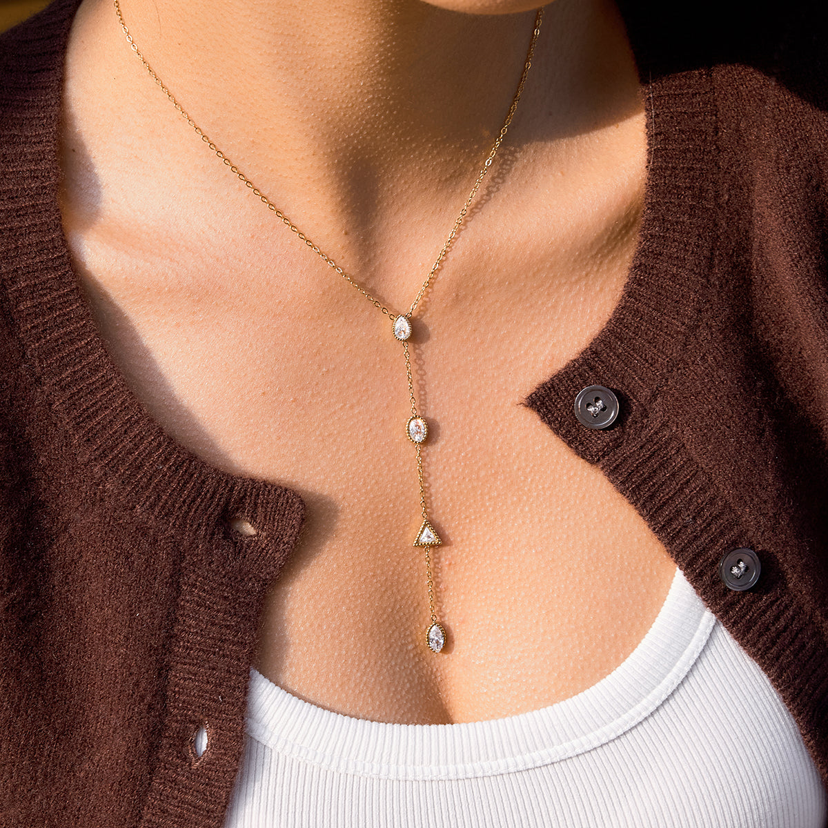 Sora Necklace :  18k PVD plated necklace
