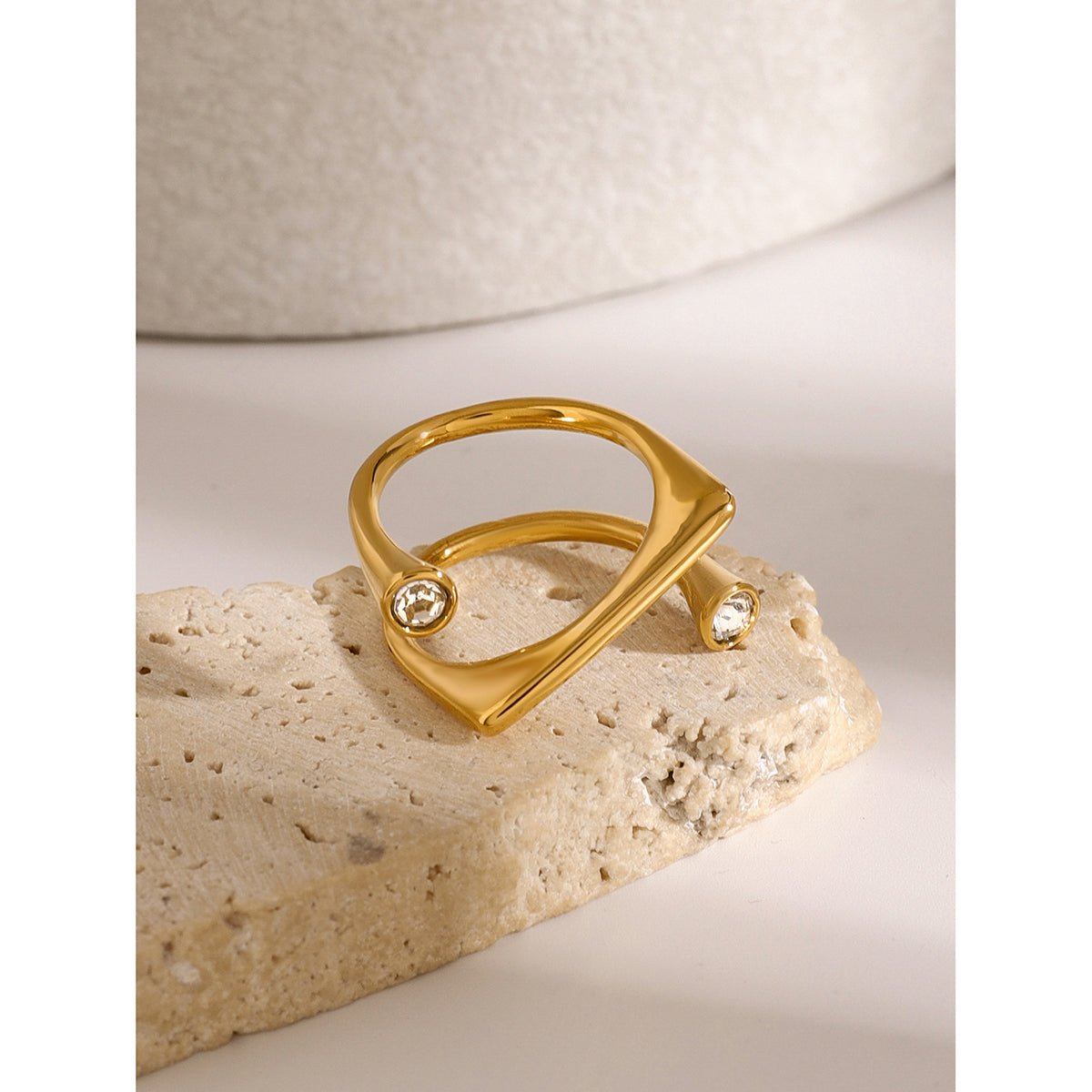 Kaia Luxe : Spiral Ring