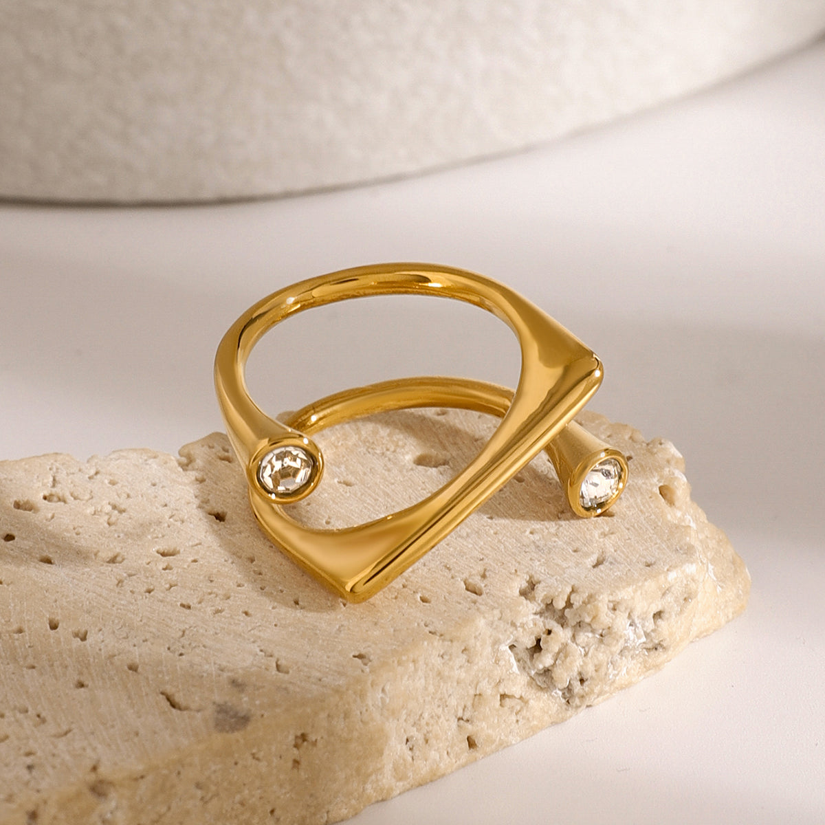 Kaia Luxe : Spiral Ring