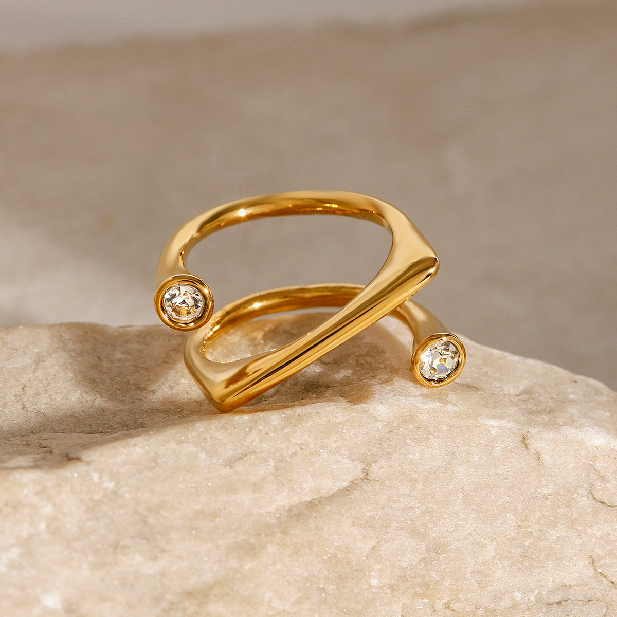 Kaia Luxe : Spiral Ring