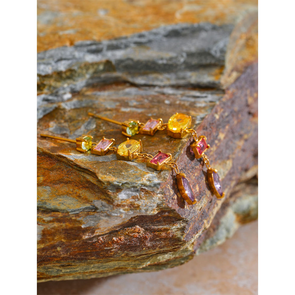 Oro Drop Earrings